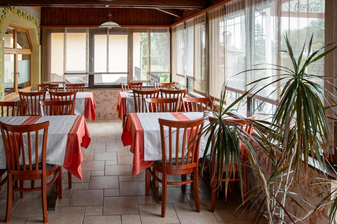 Hotel Zeta Ленти Экстерьер фото
